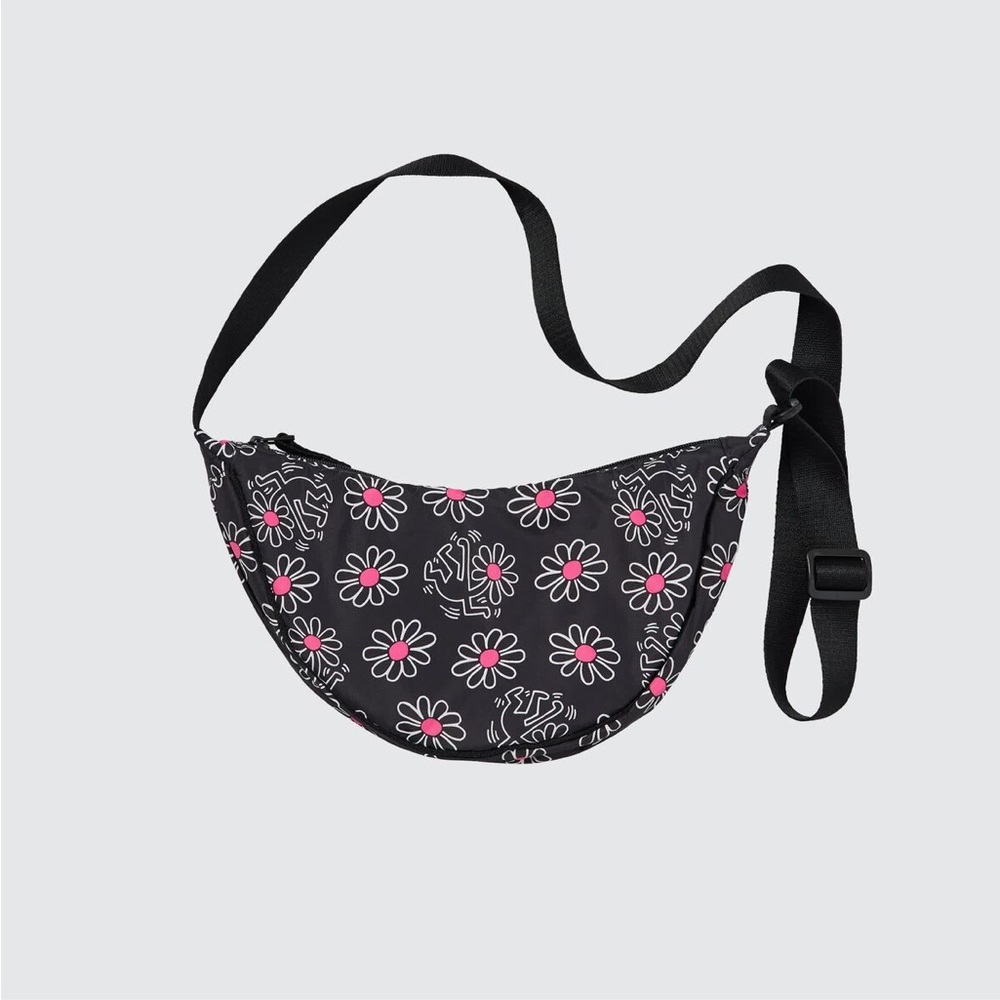Keith Haring Uniqlo Round Bag